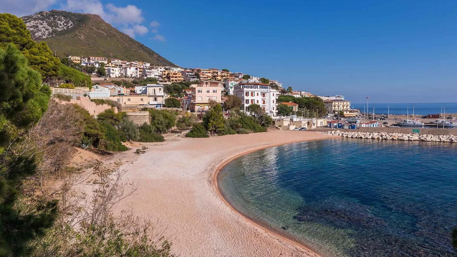 Apartment In Cala Gonone 34597 Italy